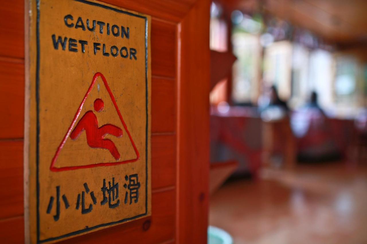 Dragon'S Den Hostel Longsheng Exterior photo
