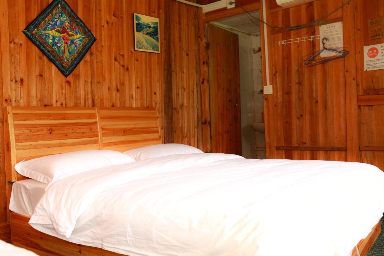 Dragon'S Den Hostel Longsheng Exterior photo