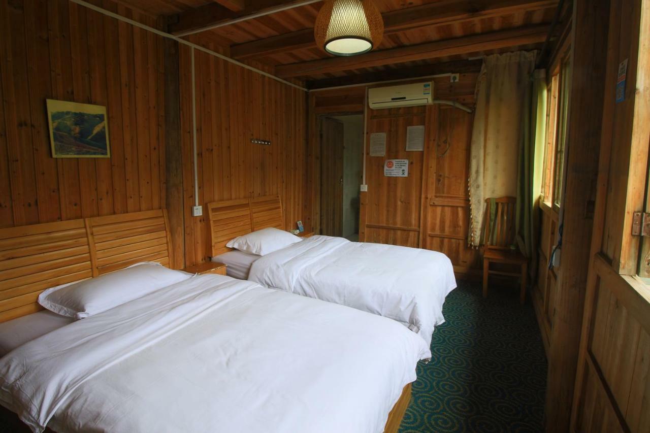Dragon'S Den Hostel Longsheng Exterior photo