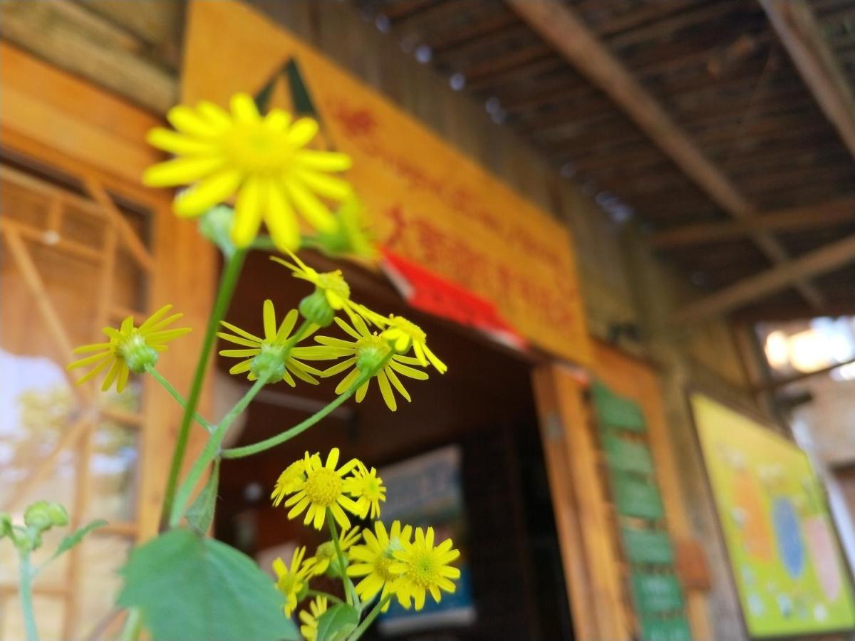 Dragon'S Den Hostel Longsheng Exterior photo